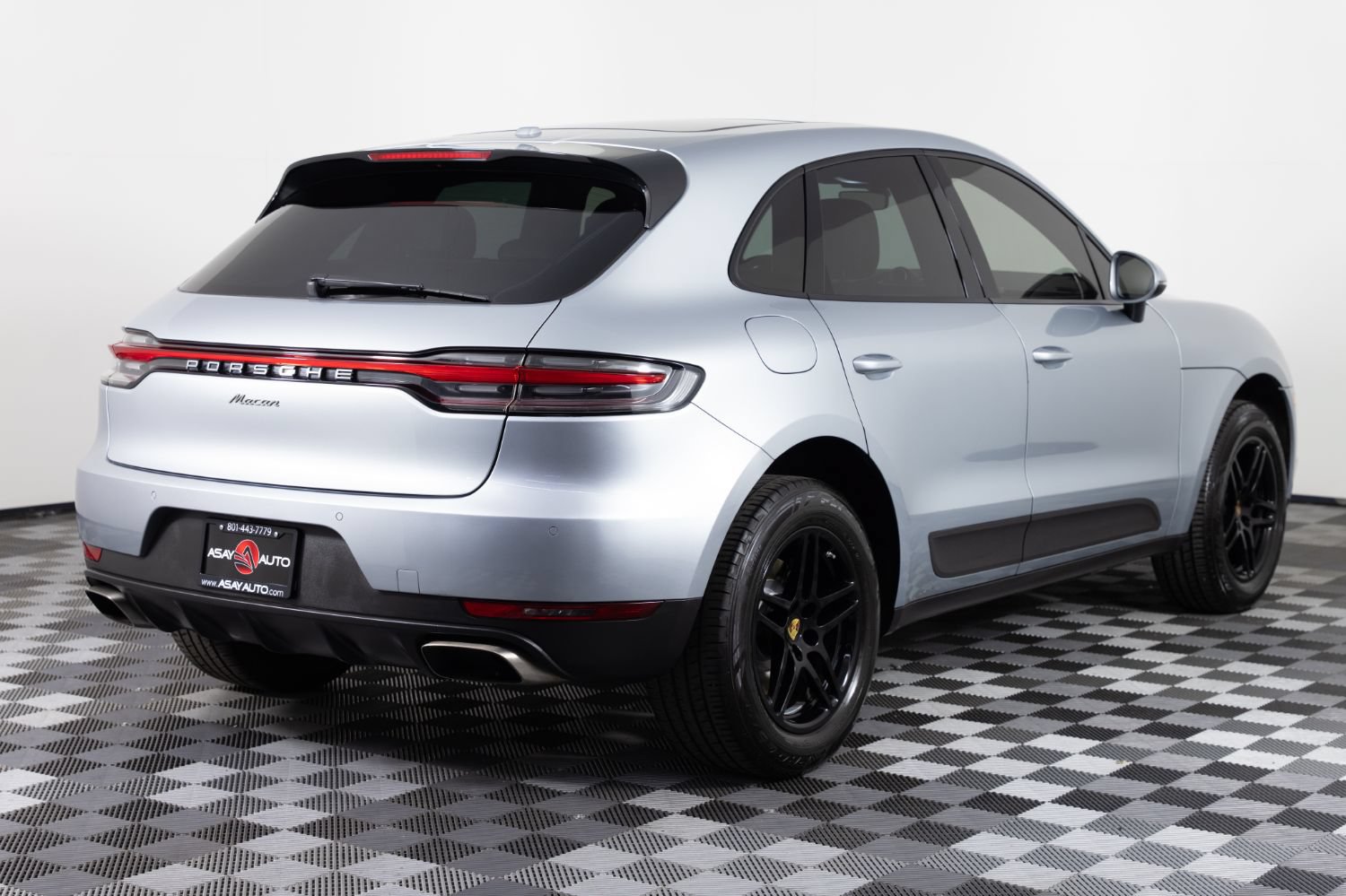 Used 2021 Porsche Macan AWD/4WD image 7