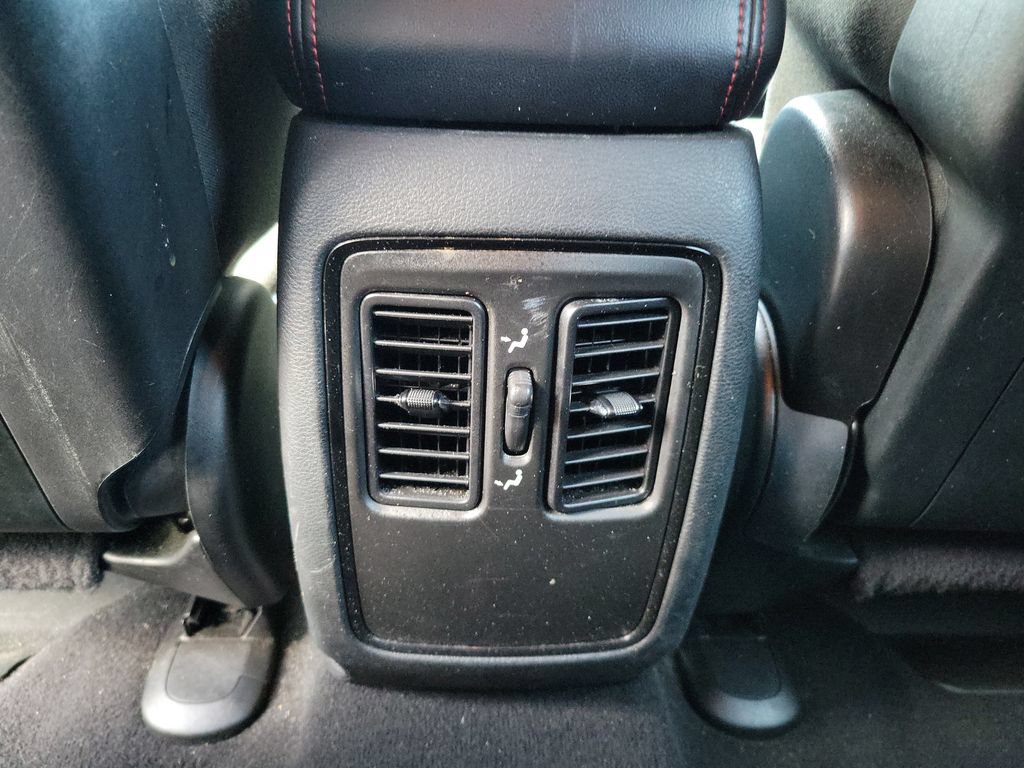 Used 2023 Dodge Durango GT RWD image 13