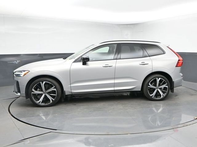 Used 2023 Volvo XC60 B5 Ultimate w/ Climate Package FWD image 6