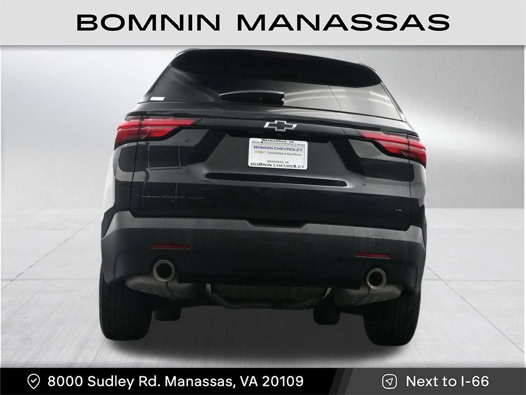 Used 2023 Chevrolet Traverse LT w/ Midnight/Sport Edition AWD/4WD image 32