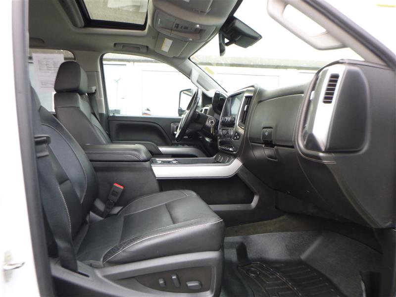 Used 2018 Chevrolet Silverado 3500 LTZ w/ Duramax Plus Package image 9