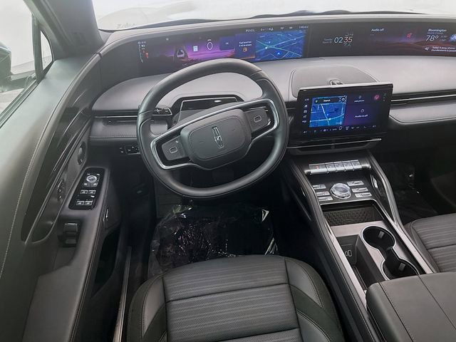 Used 2025 Lincoln Nautilus Reserve w/ Jet Appearance Package AWD/4WD image 24