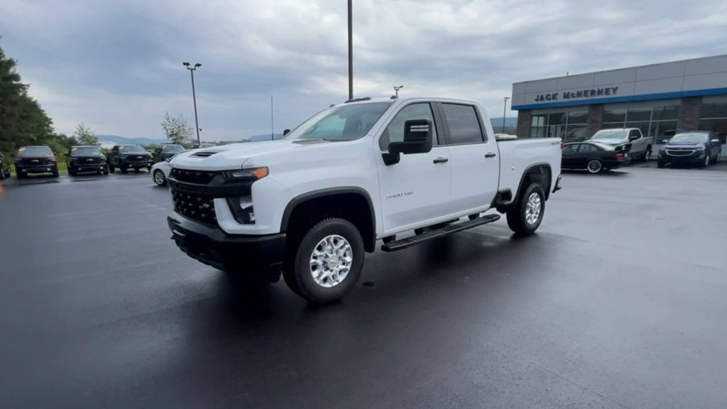 Certified 2022 Chevrolet Silverado 3500 W/T w/ WT Convenience Package AWD/4WD image 4