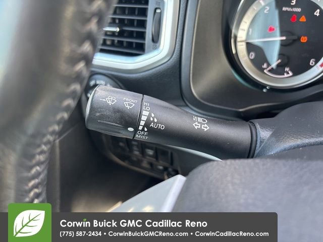 Used 2016 Nissan Titan PRO-4X image 25