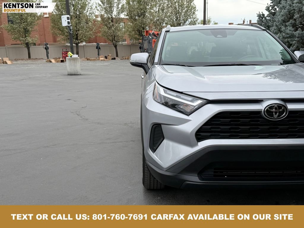 Used 2025 Toyota RAV4 XLE image 13
