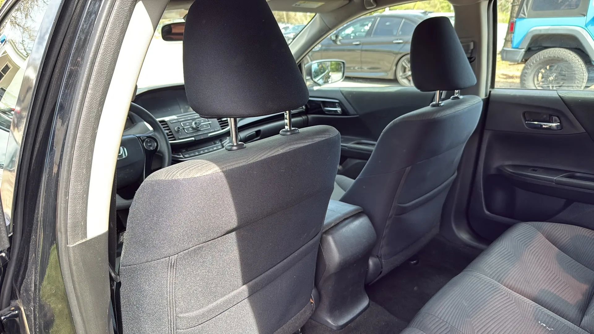 Used 2017 Honda Accord LX image 15