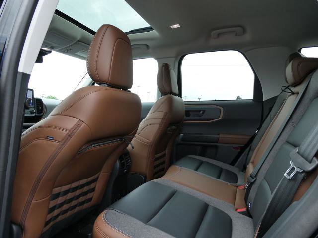 Certified 2023 Ford Bronco Sport Outer Banks w/ Tech Package AWD/4WD image 19