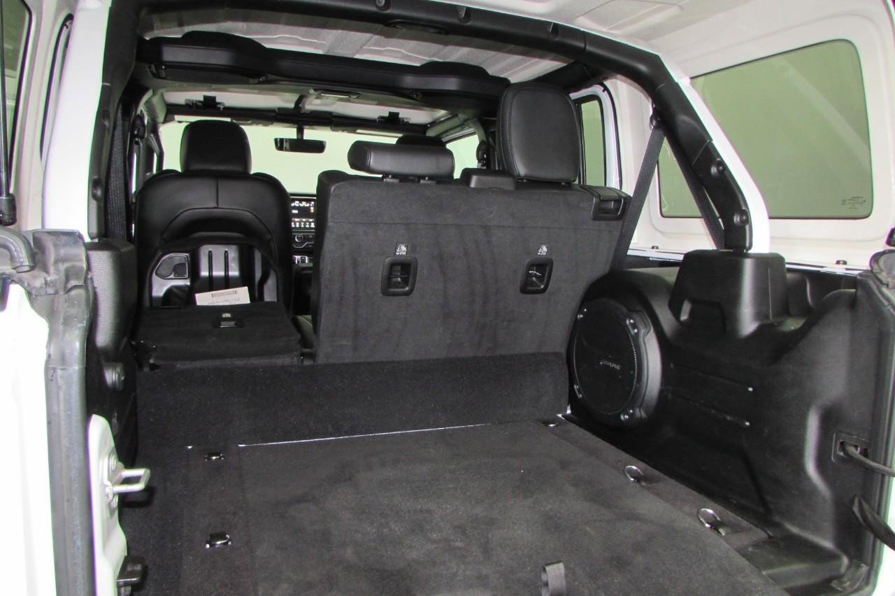 Used 2023 Jeep Wrangler Unlimited Sahara image 31