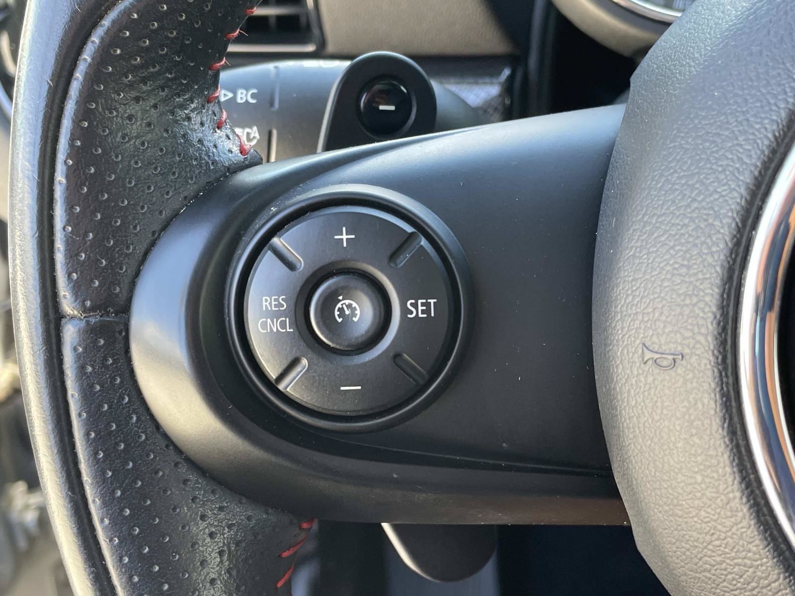 Used 2020 MINI Cooper Clubman S w/ Storage Package AWD/4WD image 5