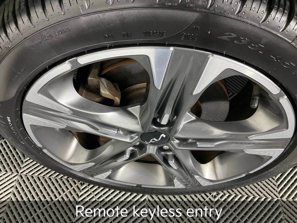 Used 2022 Kia K5 EX image 11