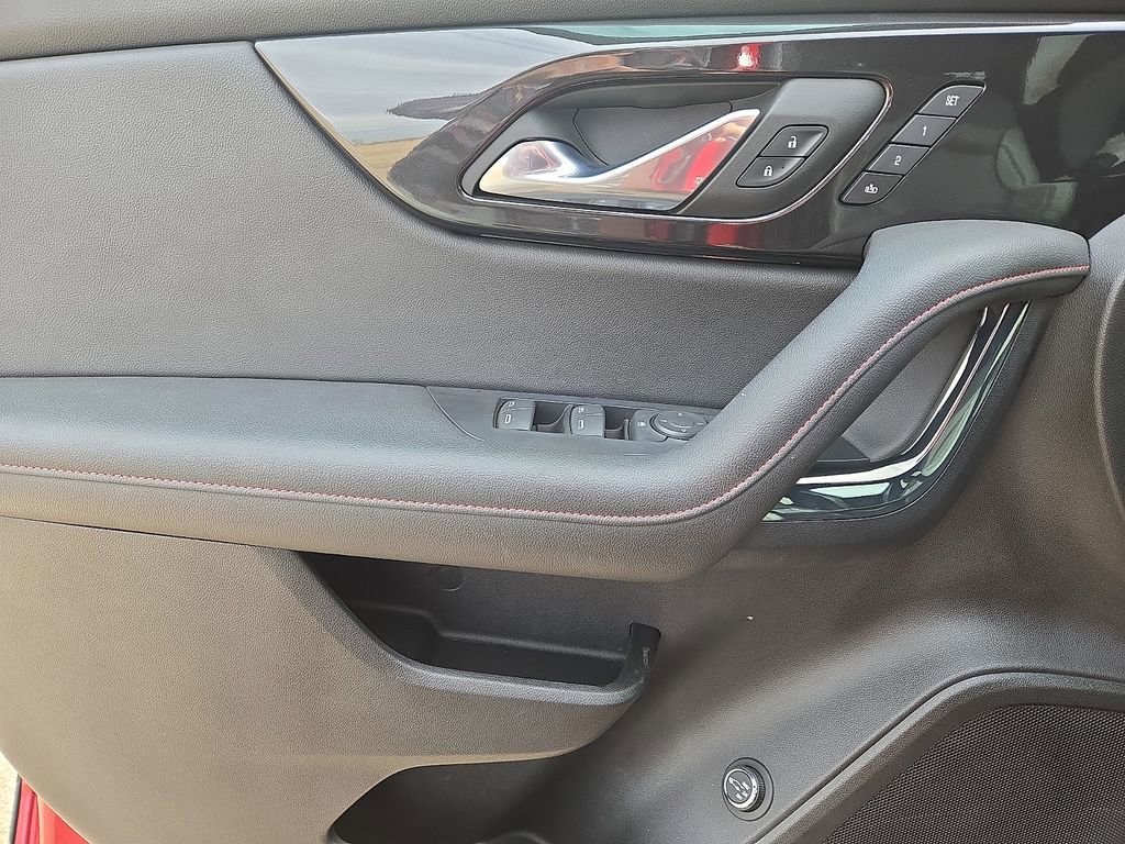 Used 2023 Chevrolet Blazer RS w/ Enhanced Convenience Package image 22