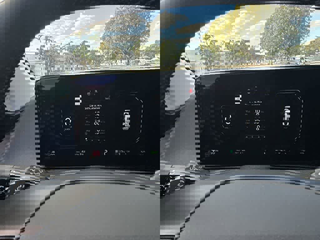 New 2025 Kia EV6 Light w/ Light LR Technology Package image 15