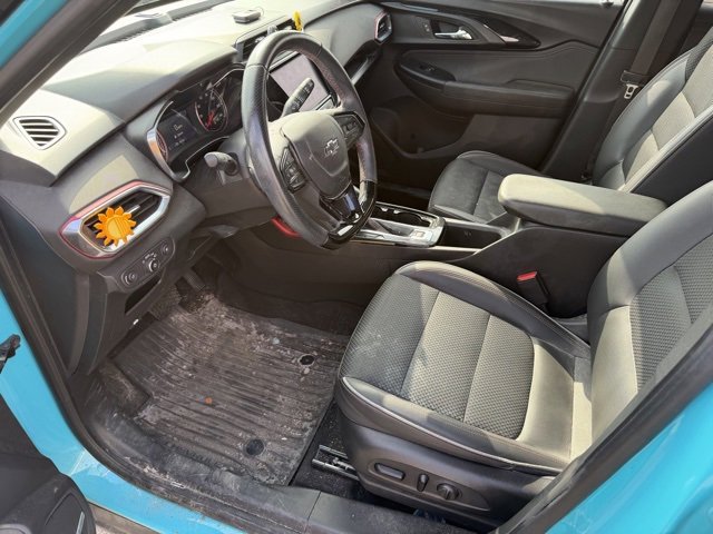 Used 2021 Chevrolet TrailBlazer RS w/ Technology Package image 16