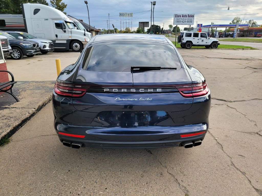 Used 2017 Porsche Panamera Turbo image 6