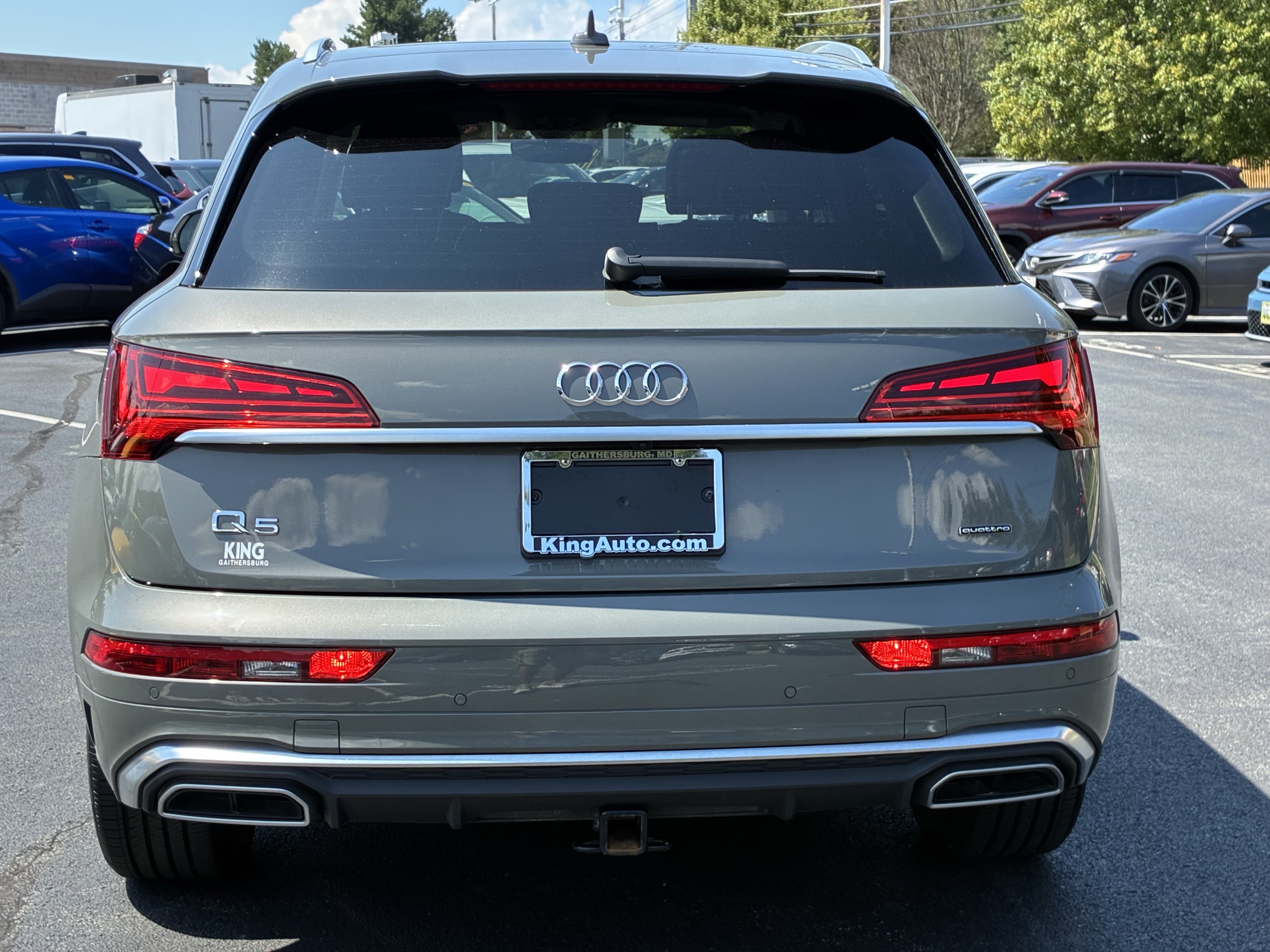 Used 2023 Audi Q5 2.0T Premium Plus w/ Premium Plus Package AWD/4WD image 4