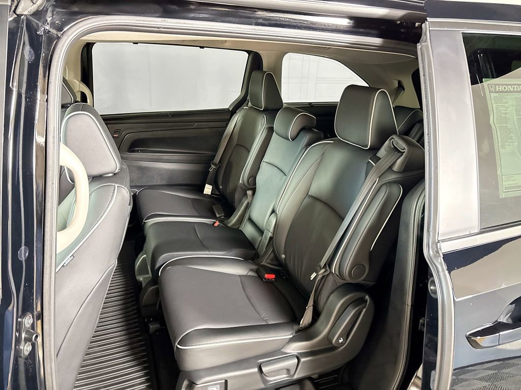 New 2026 Honda Odyssey Touring image 20
