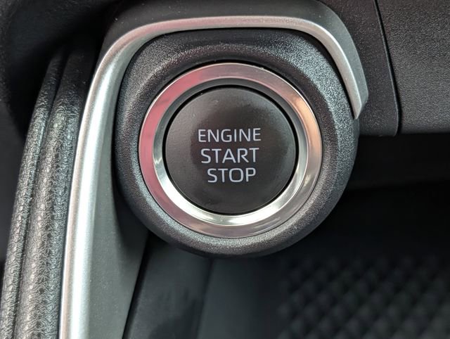 Used 2025 Toyota Grand Highlander FWD image 19