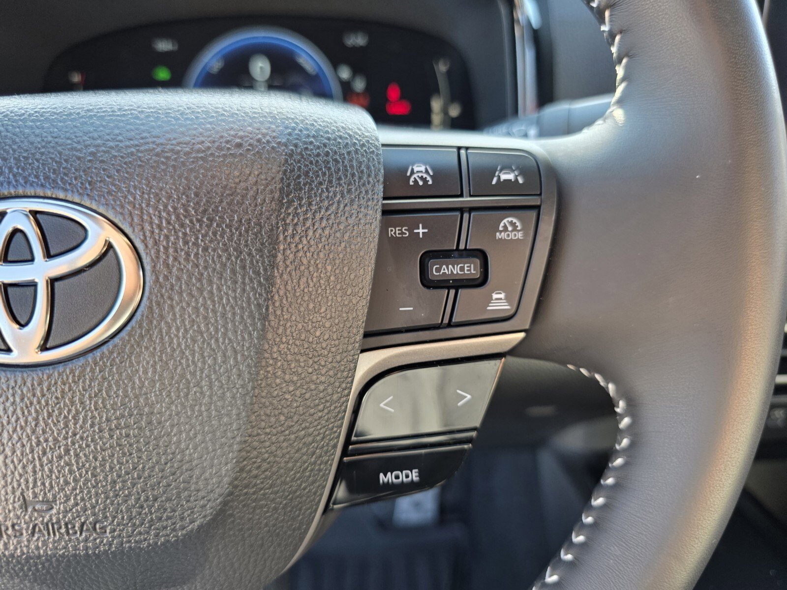 Certified 2025 Toyota Camry SE w/ Convenience Package AWD/4WD image 22