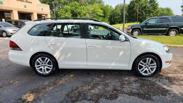 Used 2012 Volkswagen Jetta TDI FWD image 6