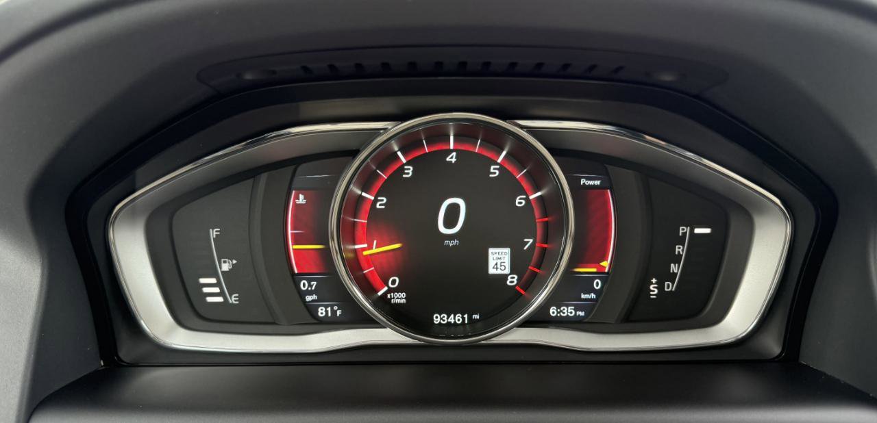 Used 2015 Volvo XC60 T6 Platinum w/ Climate Package AWD/4WD image 15