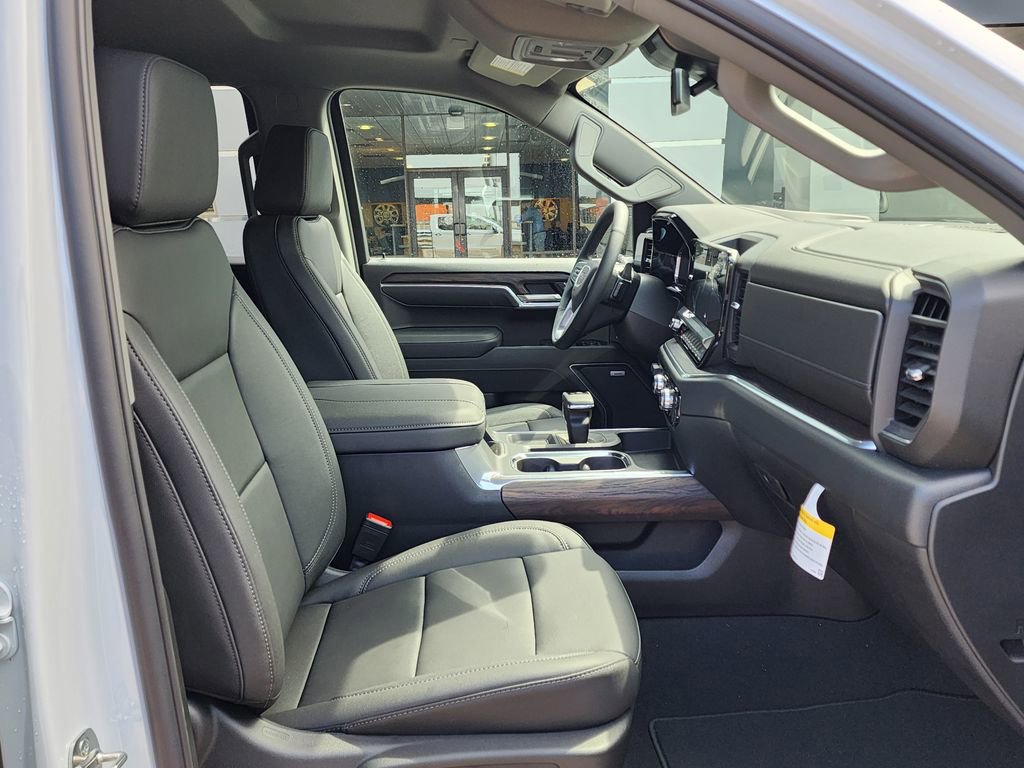 New 2026 GMC Sierra 1500 SLT w/ SLT Premium Plus Package image 38