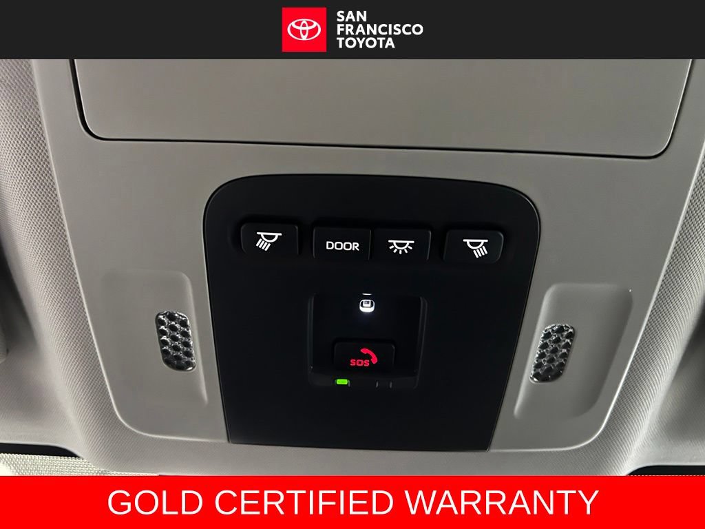 Certified 2026 Toyota Camry XLE FWD image 28