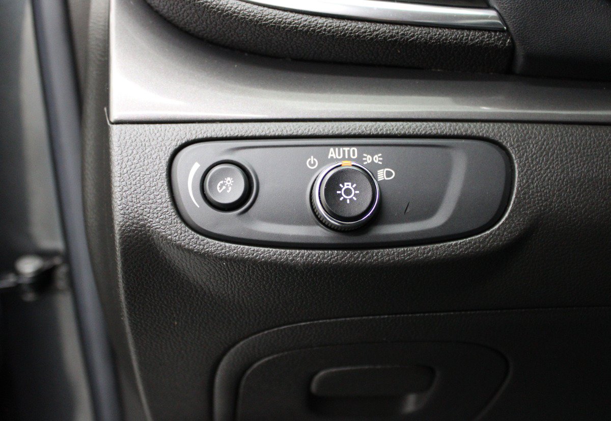 Used 2017 Buick Encore Preferred FWD image 16
