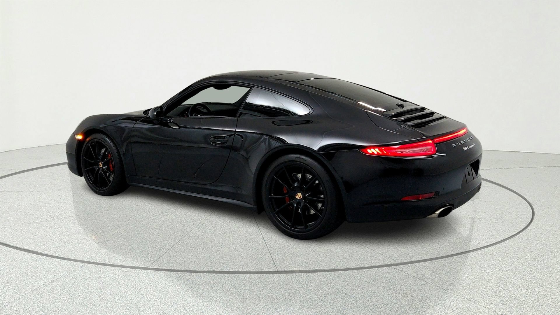 Used 2014 Porsche 911 Carrera RWD image 3