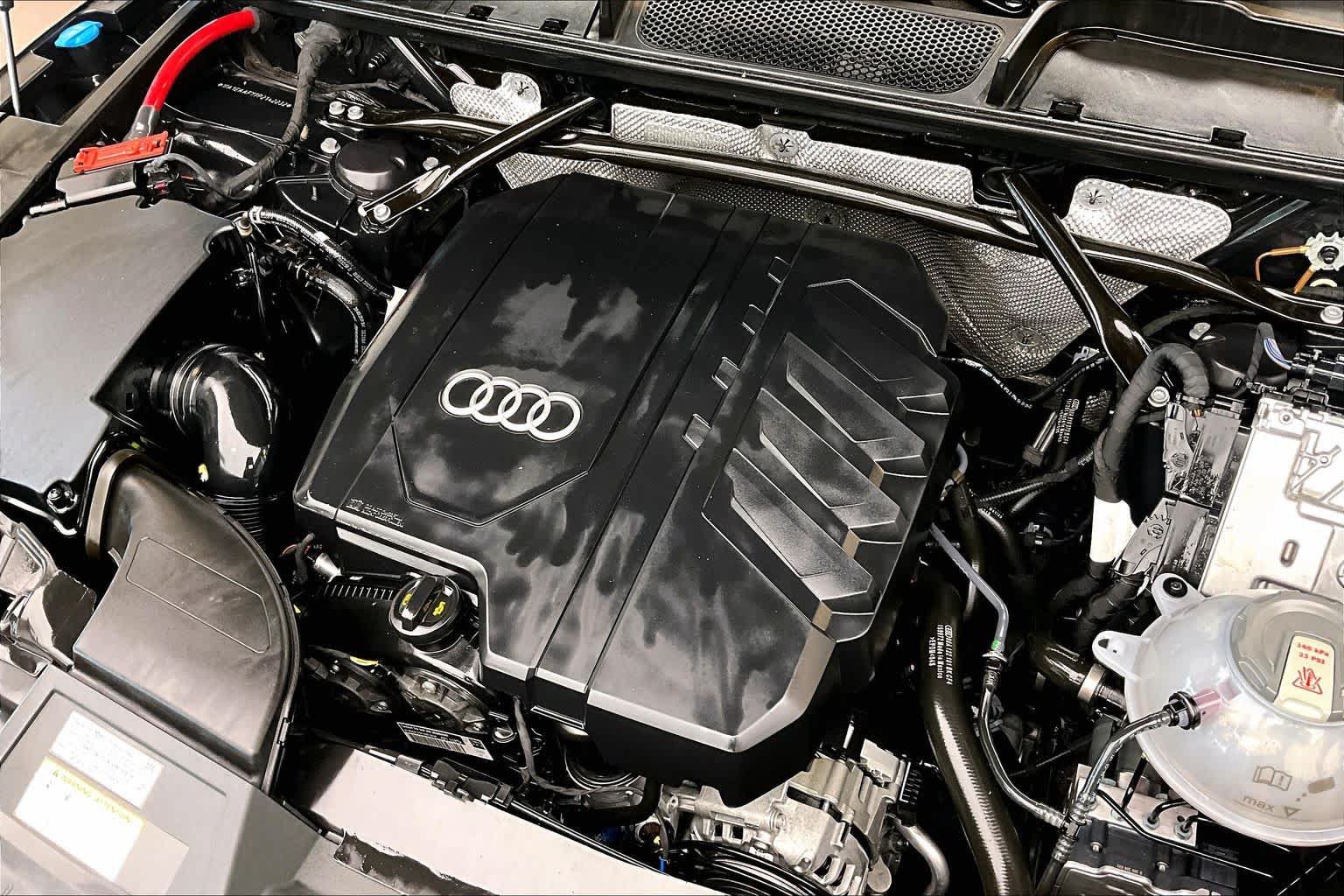 Used 2023 Audi Q5 2.0T Premium Plus w/ Premium Plus Package AWD/4WD image 31
