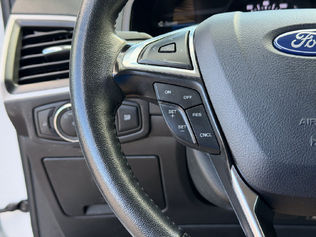Used 2024 Ford Edge SEL AWD/4WD image 10