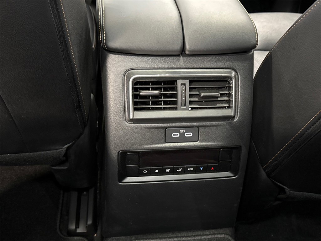 Certified 2024 MAZDA CX-90 Plug-In Hybrid w/ Premium Pkg image 10