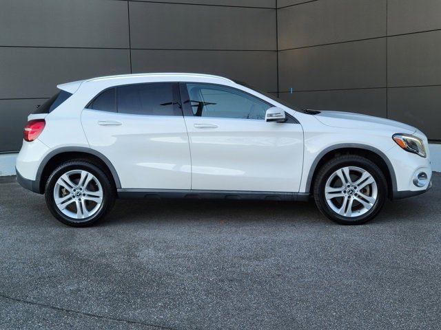 Used 2020 Mercedes-Benz GLA 250 4MATIC image 9
