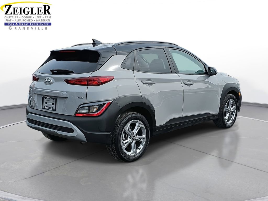 Used 2023 Hyundai Kona SEL image 5