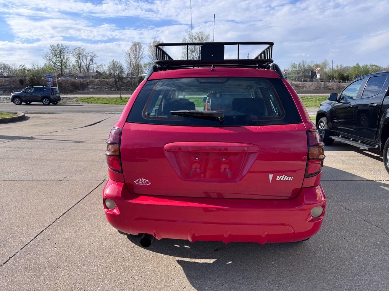 Used 2004 Pontiac Vibe w/ Moon And Tunes Value Package image 10