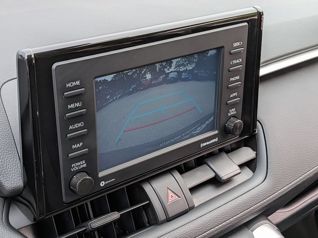 Used 2022 Toyota RAV4 LE AWD/4WD image 7