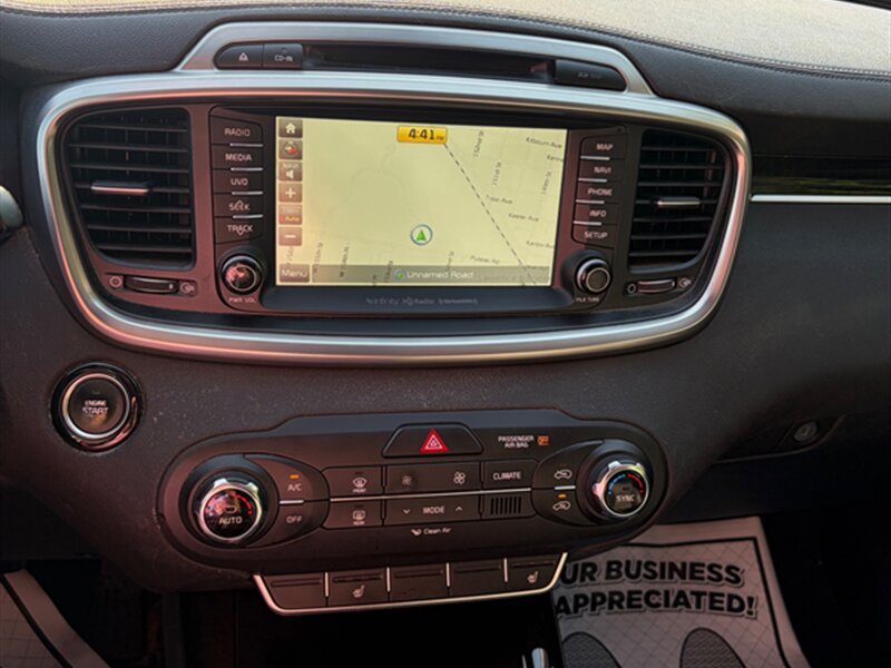 Used 2016 Kia Sorento EX w/ EX Touring Package FWD image 14