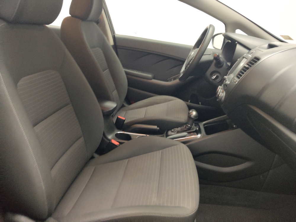 Used 2018 Kia Forte LX w/ LX Popular Package image 21