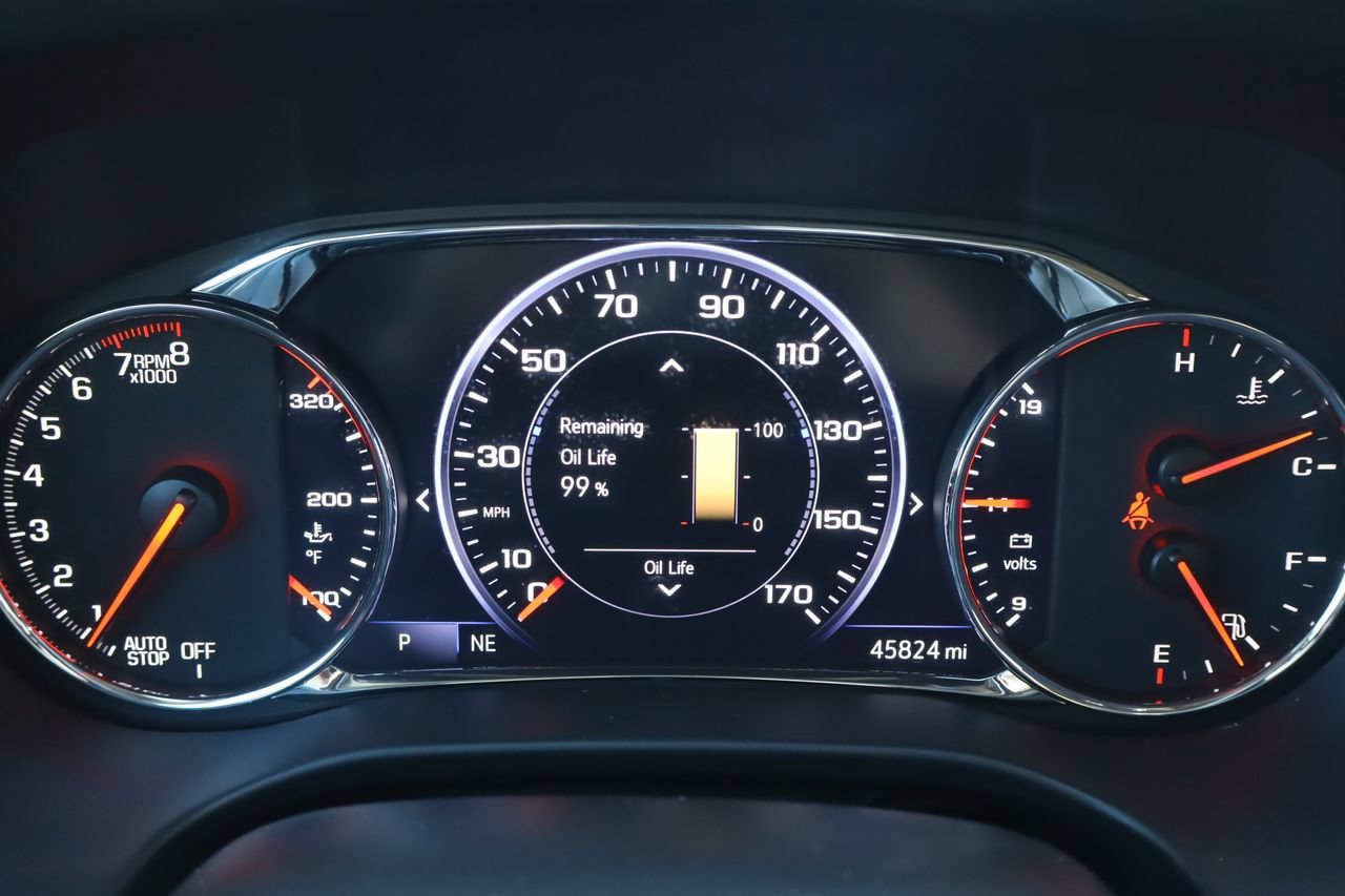 Used 2023 GMC Acadia SLT w/ Elevation Edition FWD image 11