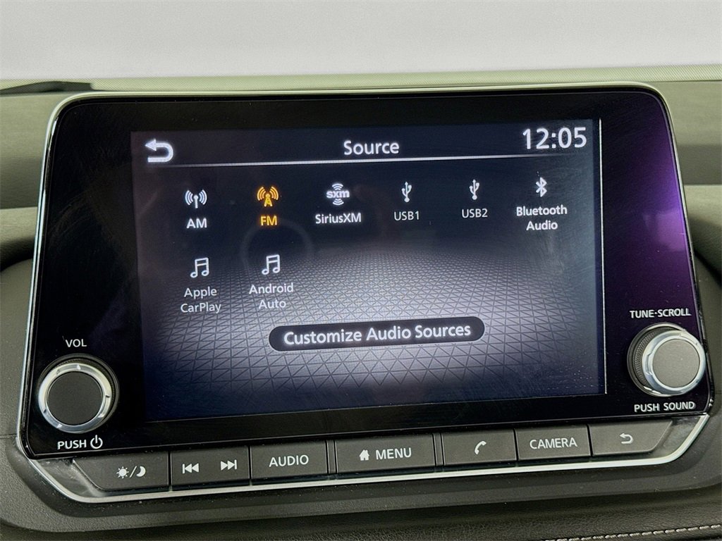 Used 2024 Nissan Rogue SV image 35