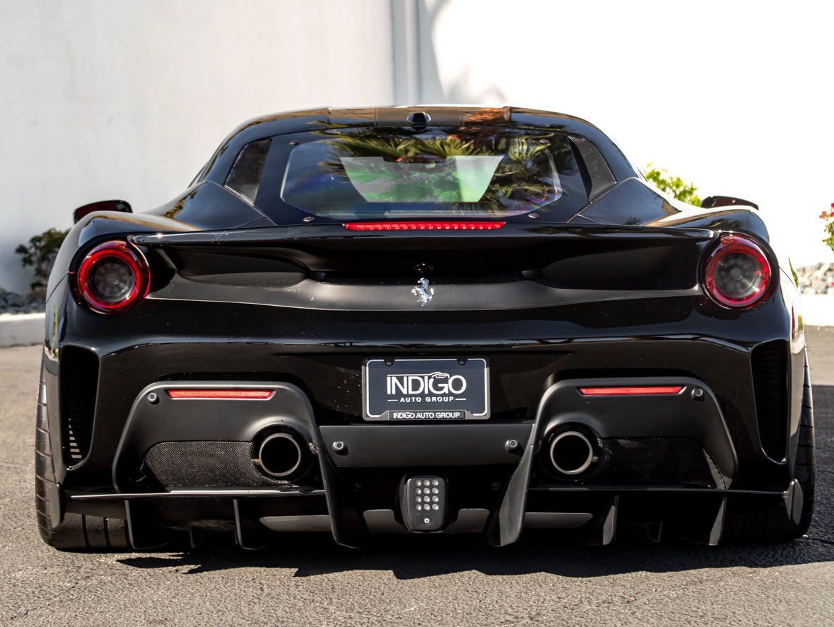 Used 2020 Ferrari 488 Pista Coupe image 8