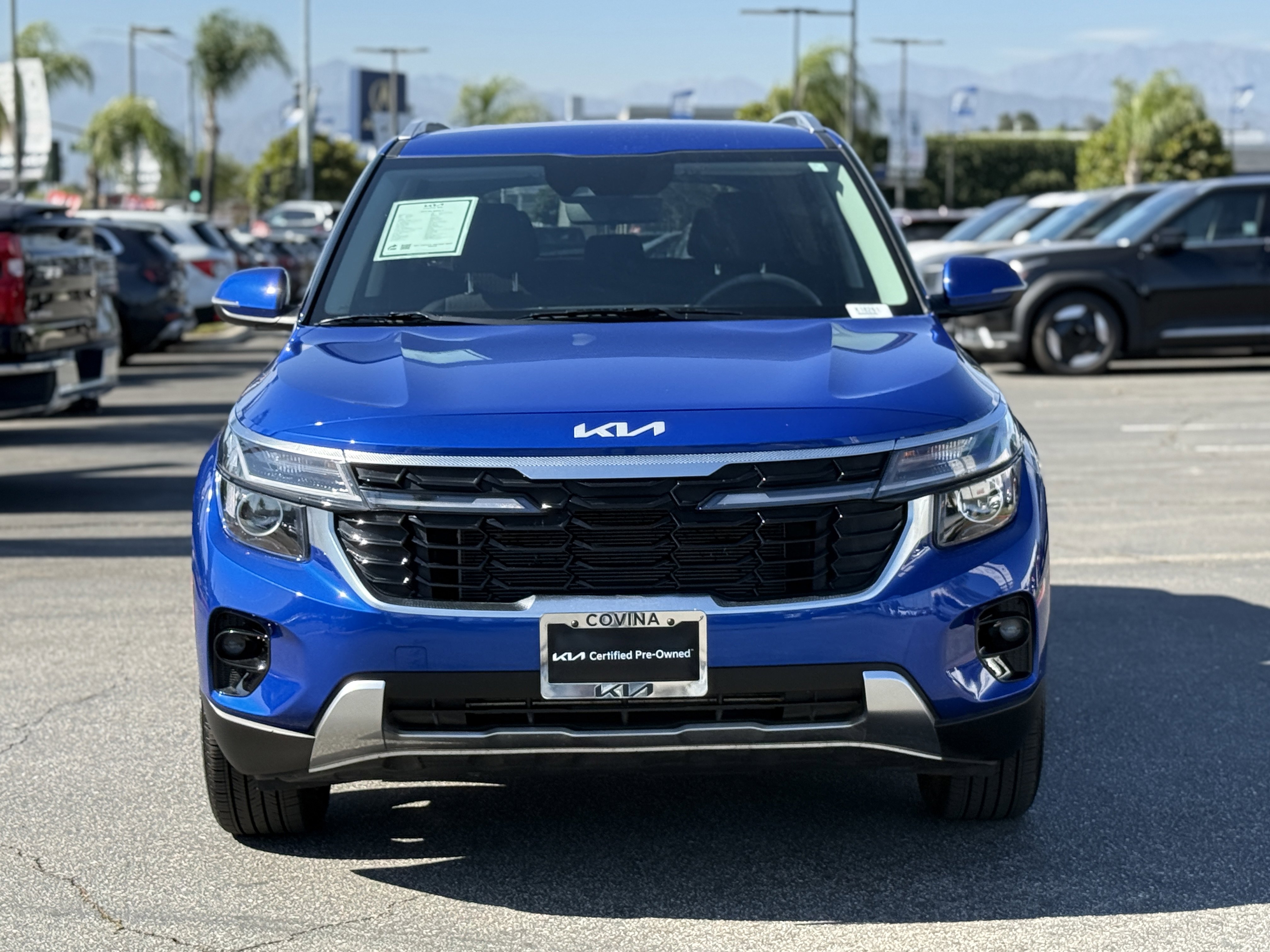 New 2024 Kia Seltos SX w/ SX Sunroof Package image 3