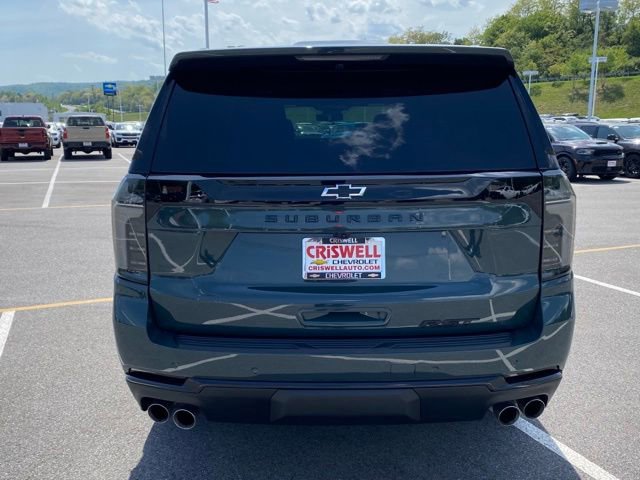 Used 2026 Chevrolet Suburban RST AWD/4WD image 4