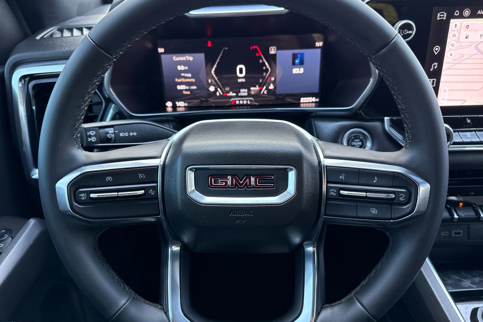 Used 2024 GMC Canyon Elevation w/ Convenience Package image 29