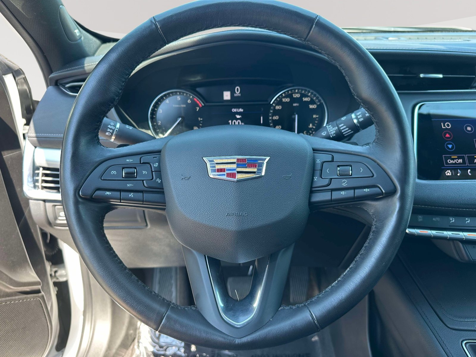 Used 2019 Cadillac XT4 Premium Luxury w/ Cold Weather Package AWD/4WD image 15