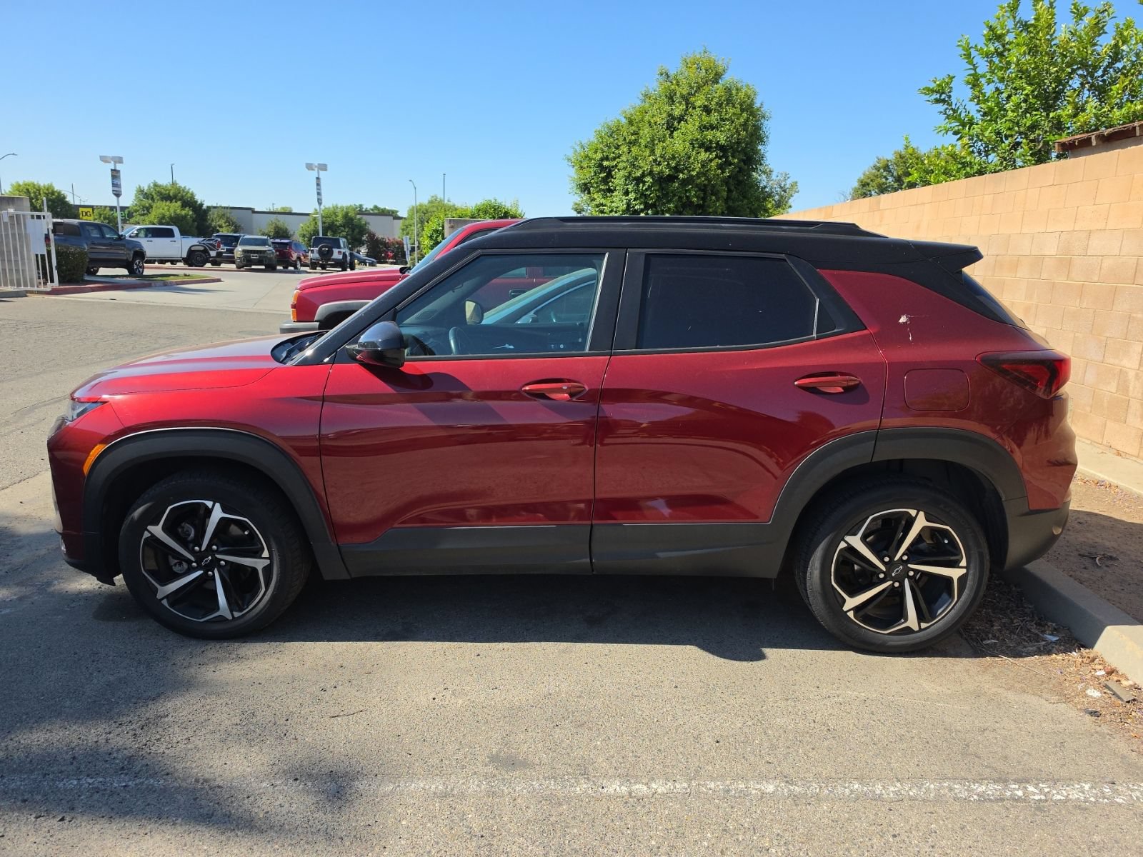 Used 2022 Chevrolet TrailBlazer RS FWD image 3