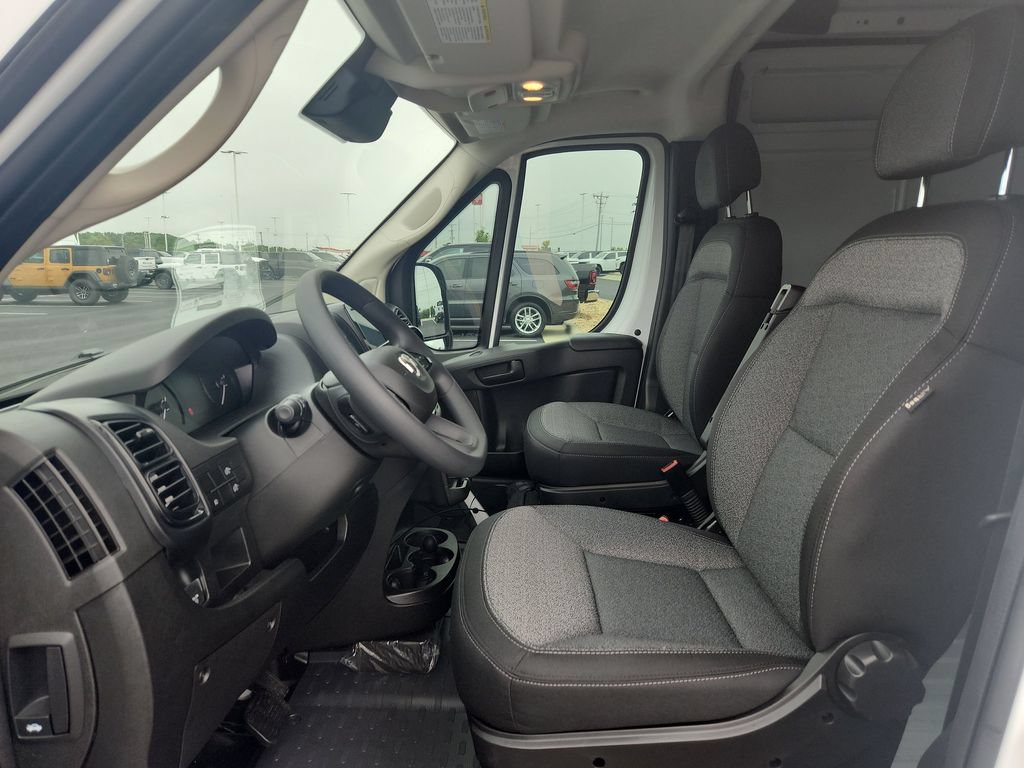 New 2026 RAM ProMaster 2500 w/ Convenience Group FWD image 10