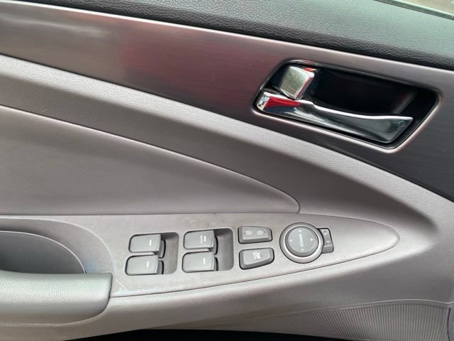 Used 2014 Hyundai Sonata Hybrid FWD image 21