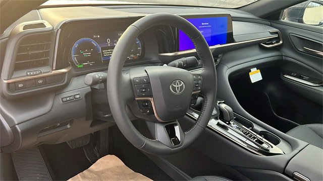 New 2026 Toyota Crown XLE image 10