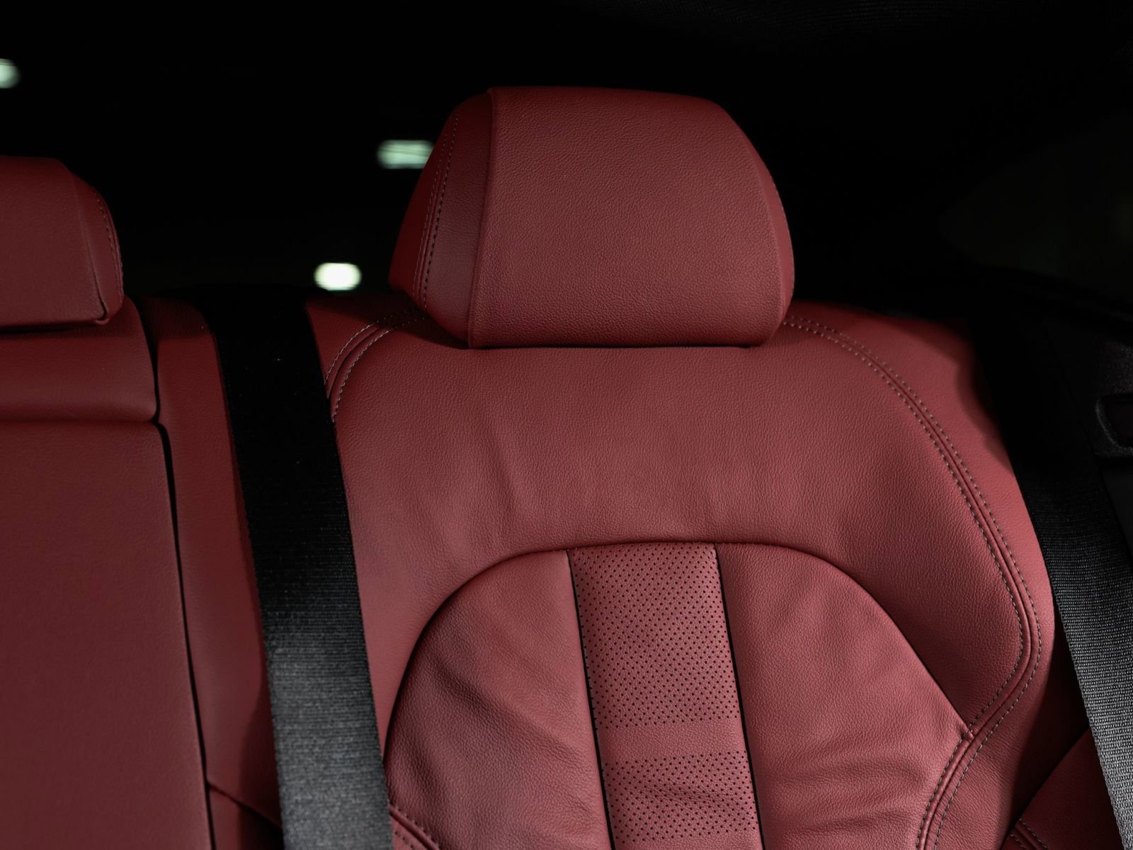 Used 2022 BMW X6 xDrive40i w/ Executive Package image 20