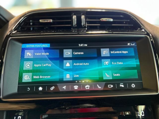 Used 2020 Jaguar F-PACE Checkered Flag image 31